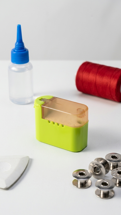 Sewing Machine Thread Guide Oil Box
